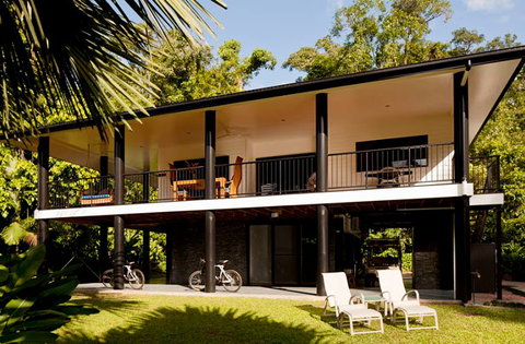 Misty Mountains Tropical Rainforest Romantic Retreat - Accommodation BNB 2