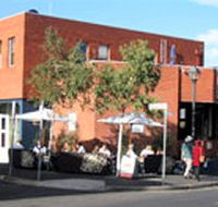 Prince of Wales Hotel - Accommodation BNB