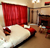 Old Cable Station Colonial Retreat - Accommodation BNB