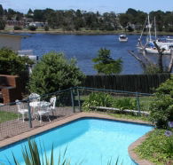 Leisure Inn Waterfront Lodge - Accommodation BNB