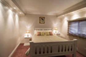 Ellie's Cottage Collection - Ellie's Spa Cottage - Accommodation BNB 0