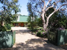 Pelican Bay Bed And Breakfast - Accommodation BNB 0