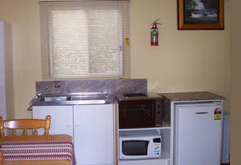 Longford Riverside Caravan Park - Accommodation BNB 3