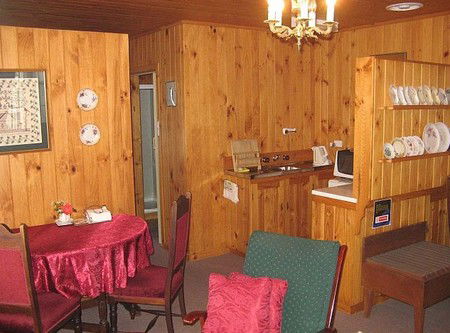 The Grove - Accommodation BNB 2