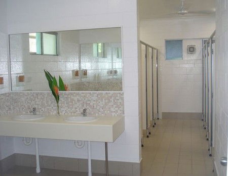 Absolute Backpackers Mission Beach - Accommodation BNB 5