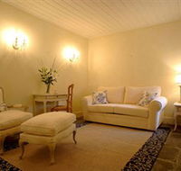 Montrose of Ballarat - Montrose Cottage - Accommodation BNB