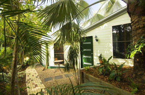 Glasshouse Mountains Ecolodge - Accommodation BNB 5