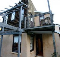 Pamela's Beach House  Studio - Accommodation BNB