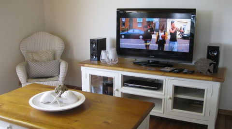Tranquility Beach House - Accommodation BNB 2
