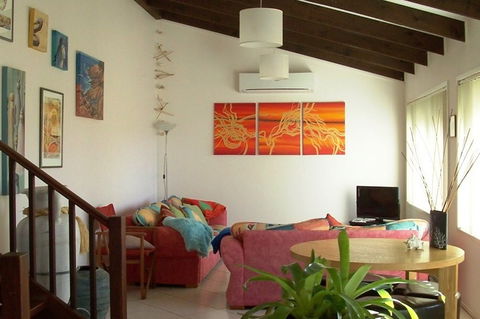 Art On Hart - Accommodation BNB 3