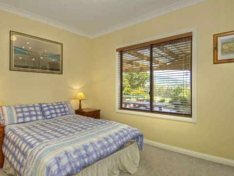 Lavender Views - Accommodation BNB 2