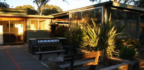 Banksia Park Cottages - Accommodation BNB 0