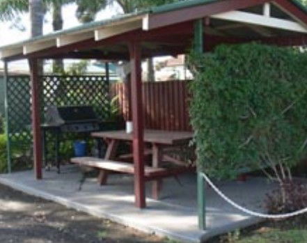 Browns Caravan Park - Accommodation BNB 1