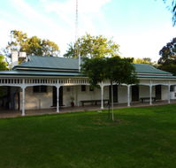 Lake Victoria Station Lodge - Accommodation BNB