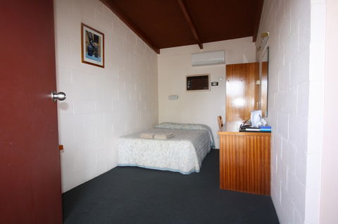 Copper City Motel - Accommodation BNB 1