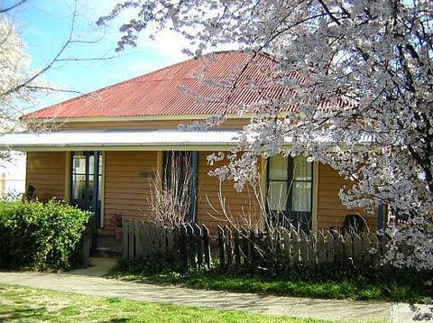 Cooma Cottage - Accommodation - Accommodation BNB 0