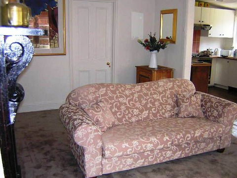 Cooma Cottage - Accommodation - Accommodation BNB 3