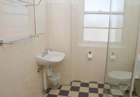 Alpine Hotel - Accommodation BNB 5