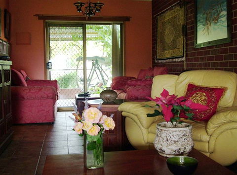 Cossettini High Country Retreat - Accommodation BNB 1