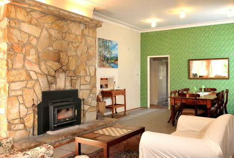 Oakleigh Rural Retreat - Accommodation BNB 0