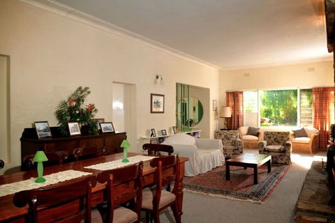 Oakleigh Rural Retreat - Accommodation BNB 1