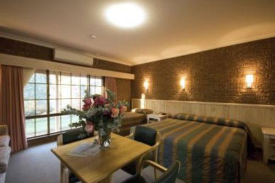 Howlong Country Golf Club & Motel - Accommodation BNB 2