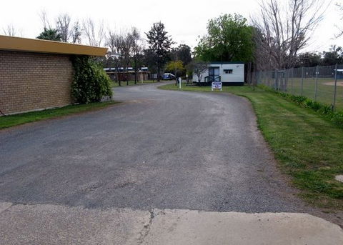 Jerilderie Motel And Caravan Park - Accommodation BNB 1