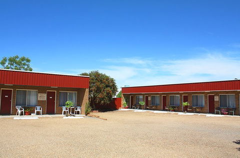 Camellia Motel - Accommodation BNB 0