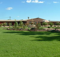 Newell Motor Inn - Accommodation BNB