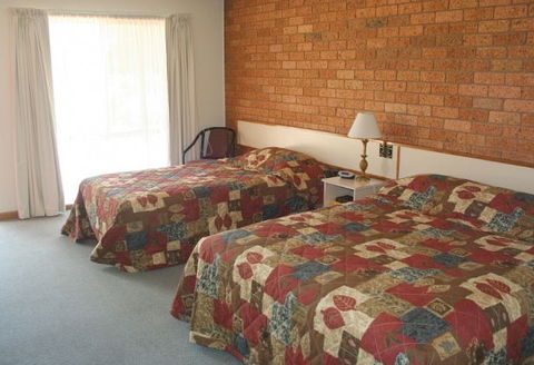 Newell Motor Inn - Accommodation BNB 3