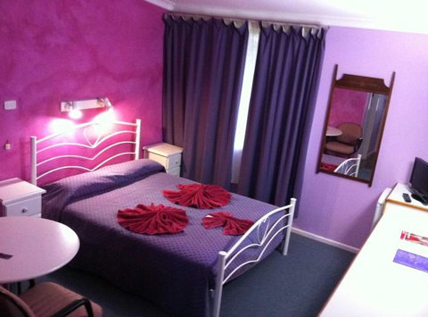 Bushmans Retreat Gundagai Motor Inn - Accommodation BNB 3