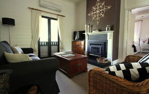 Annie's Folly Boutique Accommodation - Accommodation BNB 2