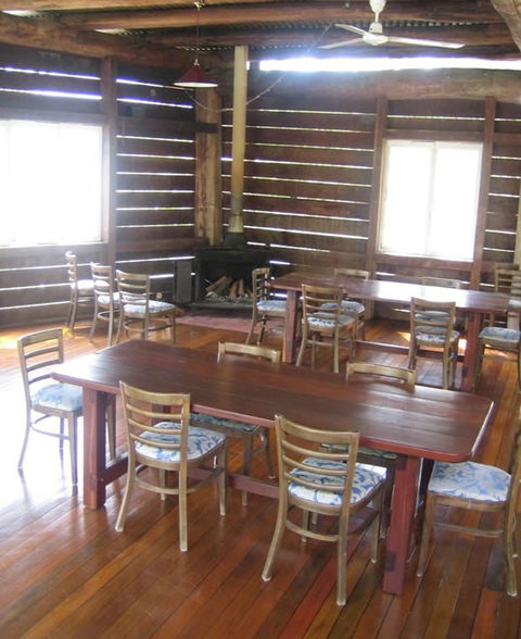 Hidden Valley Cabins - Accommodation BNB 1