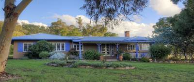 James Farmhouse And Rose Cottage - Accommodation BNB 1