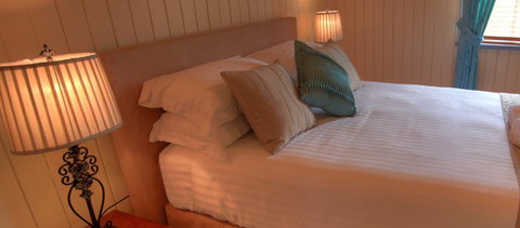 Apple Blossom Cottage - Accommodation BNB 2