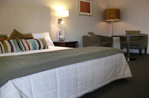 Country Comfort Toowoomba - Accommodation BNB 2