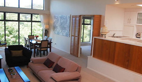 Ravensbourne Escape Silverwood Lodge - Accommodation BNB 3