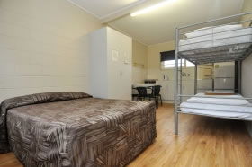 Nobby Beach Holiday Village - Accommodation BNB 10