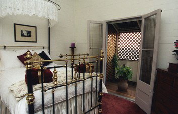 Banksia House Bed & Breakfast - Accommodation BNB 0