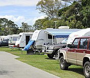 Beachmere QLD Accommodation BNB