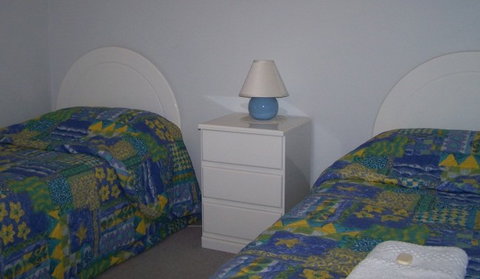 Cedar Lodge Holiday Units - Accommodation BNB 4