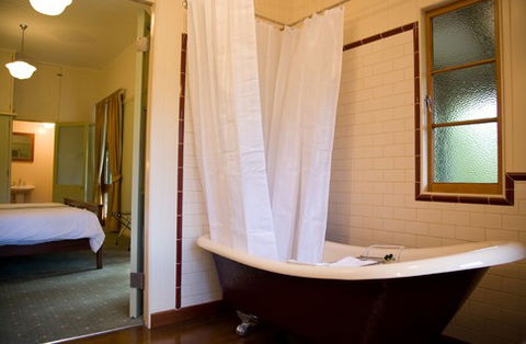 Coolabine Ridge Eco Sanctuary - Accommodation BNB 3