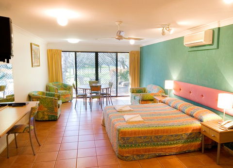 Coral Cove Resort - Accommodation BNB 1