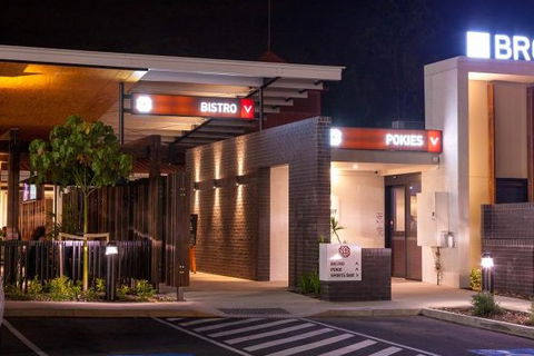 Browns Plains Hotel - Accommodation BNB 1