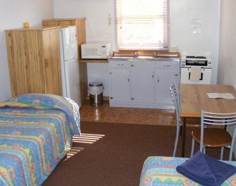 Granite Court Motel - Accommodation BNB 3