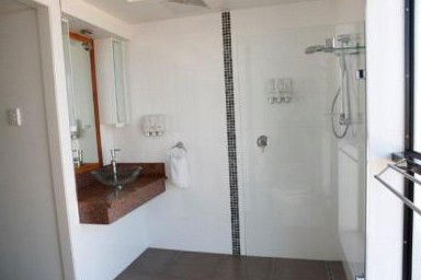 Ayr Travellers Motel - Accommodation BNB 2