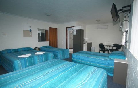 Cedar Lodge Motel - Accommodation BNB 2