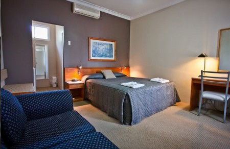 Abbotsleigh Motor Inn - Accommodation BNB 2