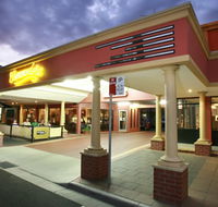 The Commodore Motor Inn - Accommodation BNB