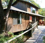 Jemby-Rinjah Lodge - Accommodation BNB